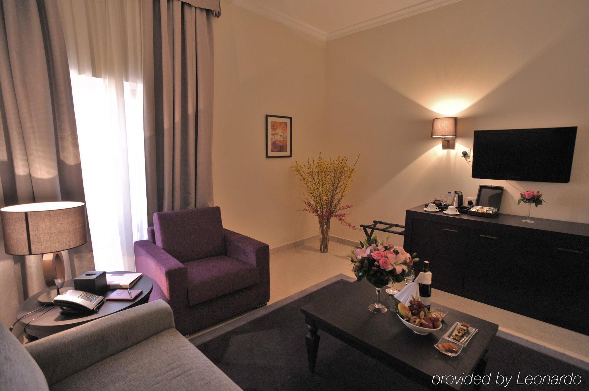 Il Palazzo Hotel And Suites Amman Exterior photo